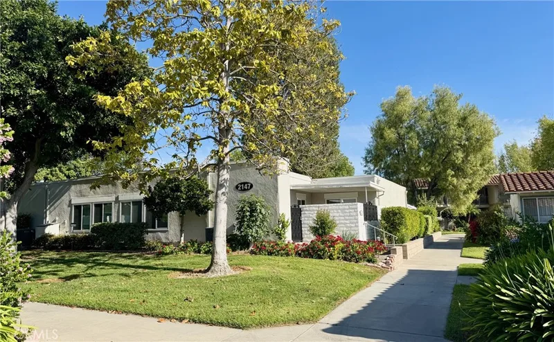 2147 Ronda Granada A, Laguna Woods, CA 92637
