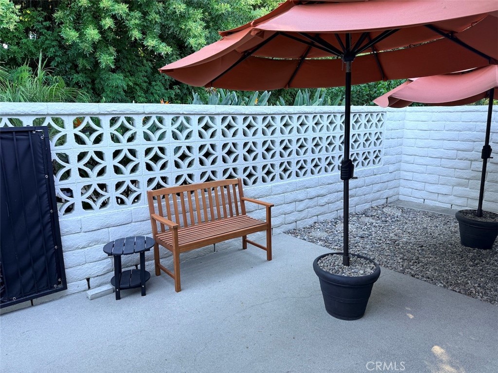 Lovely entertainers enclosed patio - 2149 Ronda Granada F, Laguna Woods CA 92637 - photo 8