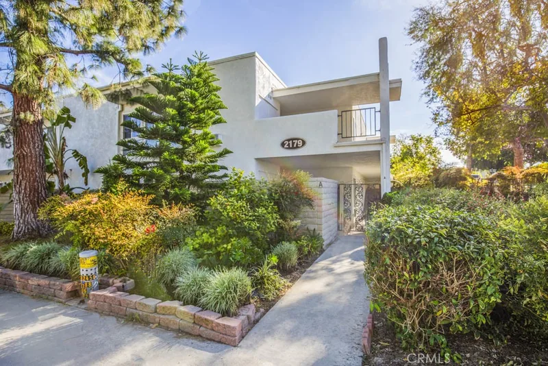 2179 Via Puerta A, Laguna Woods, CA 92637