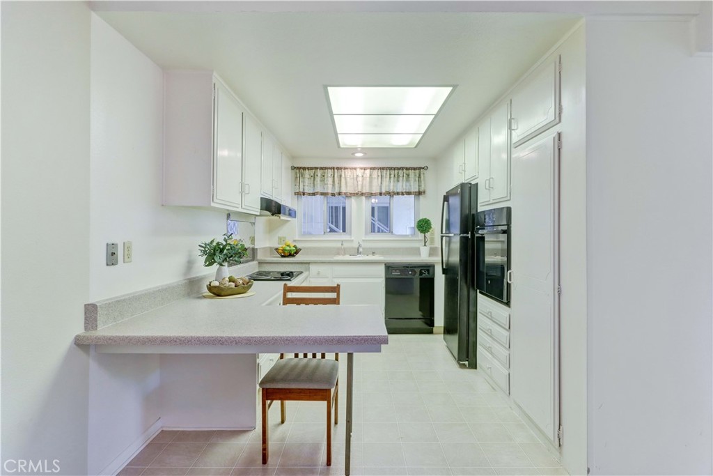 2190 Via Mariposa B, Laguna Woods CA 92637 - photo 11