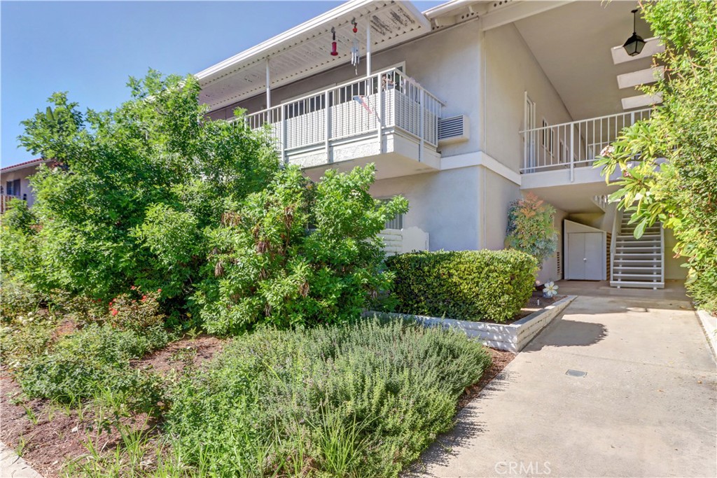 2190 Via Mariposa B, Laguna Woods CA 92637 - photo 29