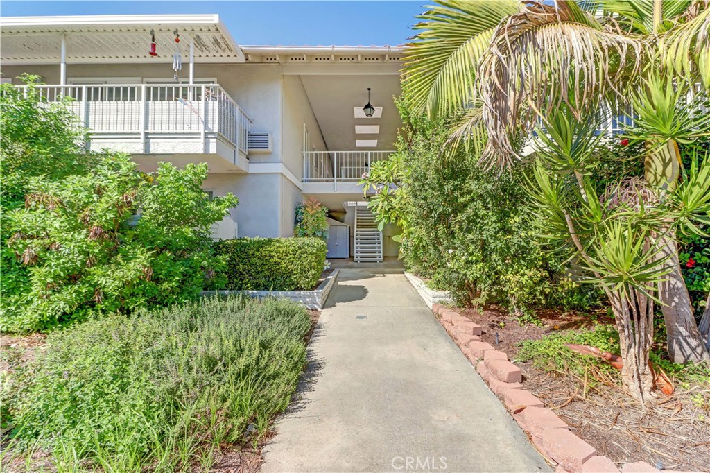 2190 Via Mariposa B, Laguna Woods CA 92637 - photo 31
