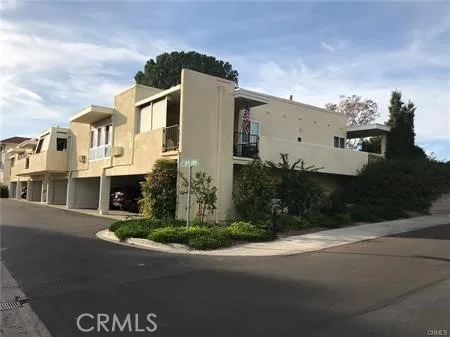 2192 Via Mariposa E A, Laguna Woods, CA 92637