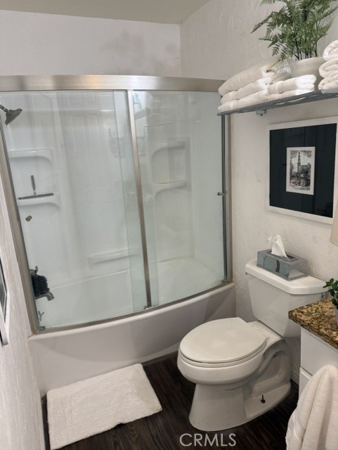 Bath with Tub Shower Combination - 2192 Via Mariposa E H, Laguna Woods CA 92637 - photo 9