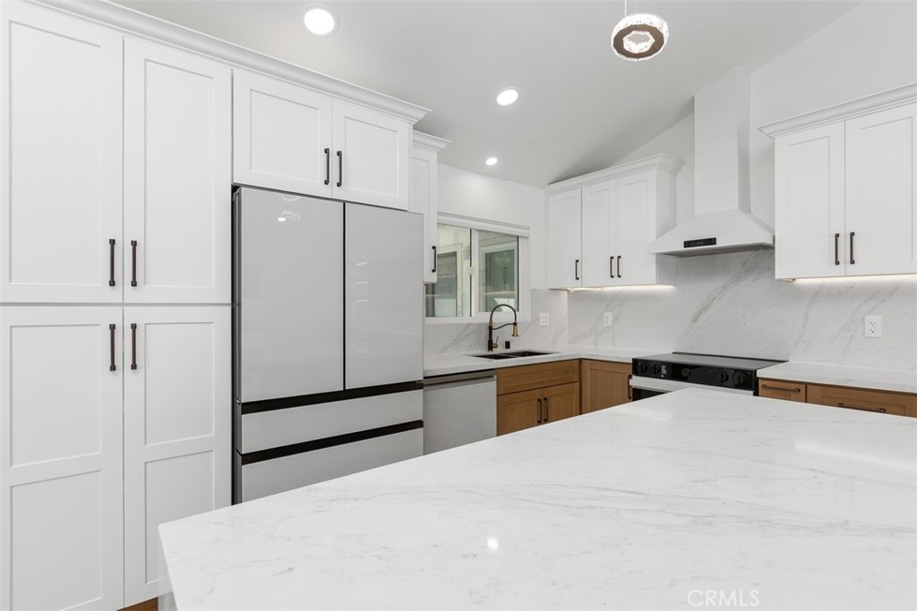 2197 Via Mariposa East B, Laguna Woods CA 92637 - photo 14