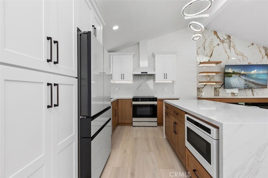 2197 Via Mariposa East B, Laguna Woods CA 92637 - photo 15