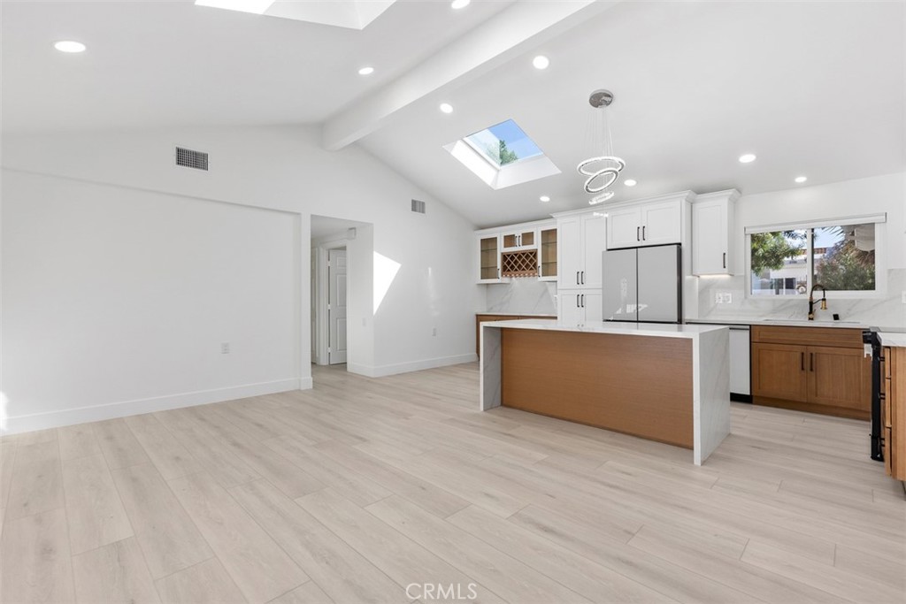 2197 Via Mariposa East B, Laguna Woods CA 92637 - photo 16