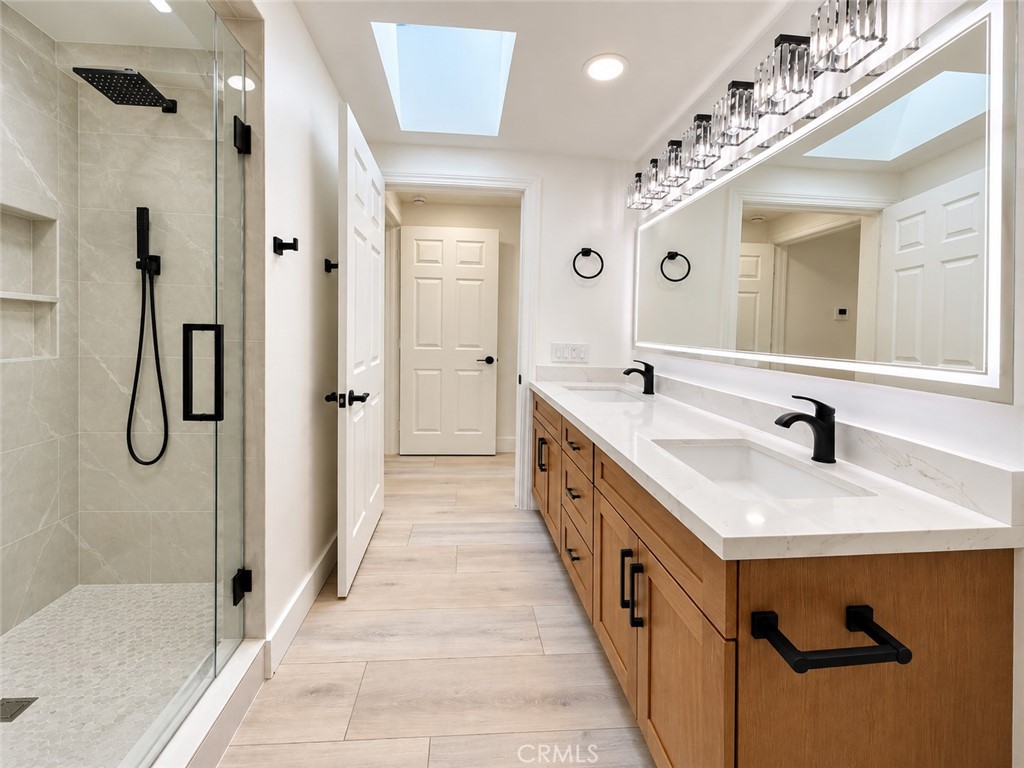 2197 Via Mariposa East B, Laguna Woods CA 92637 - photo 28