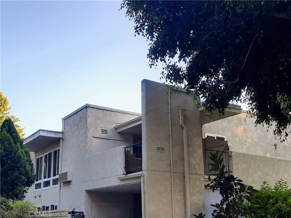 Upper unit w/ direct no-steps access from carport - 2233 Via Puerta N, Laguna Woods CA 92637 - photo 1