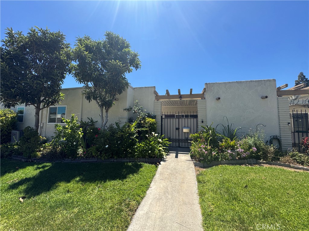 2252 Via Puerta B, Laguna Woods CA 92637 - photo 1