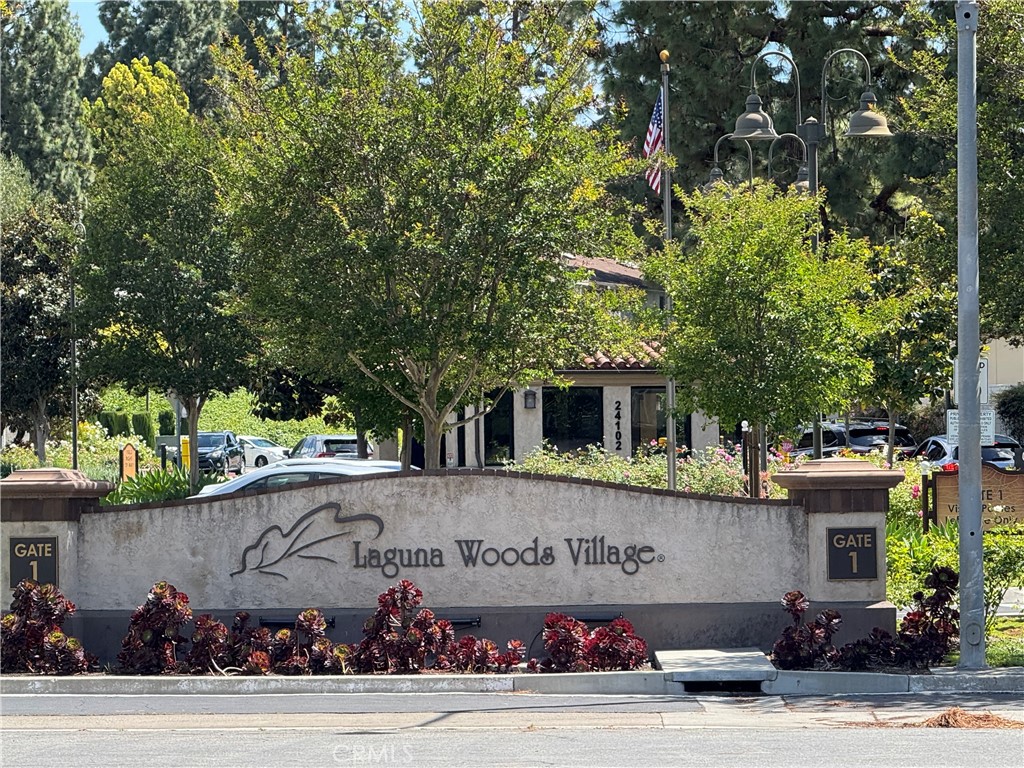 2260 Via Puerta P, Laguna Woods CA 92637 - photo 1