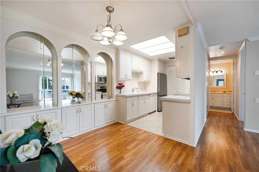 Upgraded kitchen w/pullouts - 2267 Via Puerta D, Laguna Woods CA 92637 - photo 1