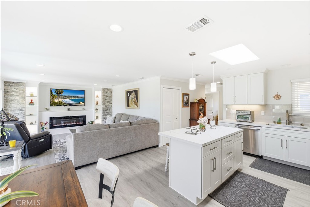 2269 Via Puerta Q, Laguna Woods CA 92637 - photo 1