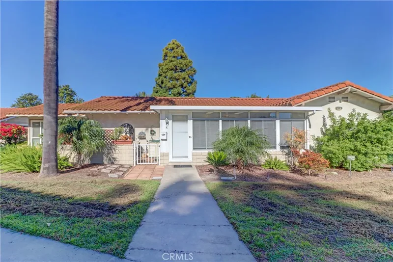 2273 Via Mariposa E C, Laguna Woods, CA 92637