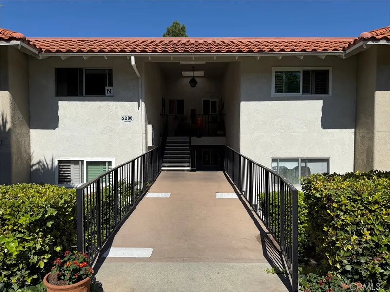 2290 Via Puerta N A, Laguna Woods, CA 92637