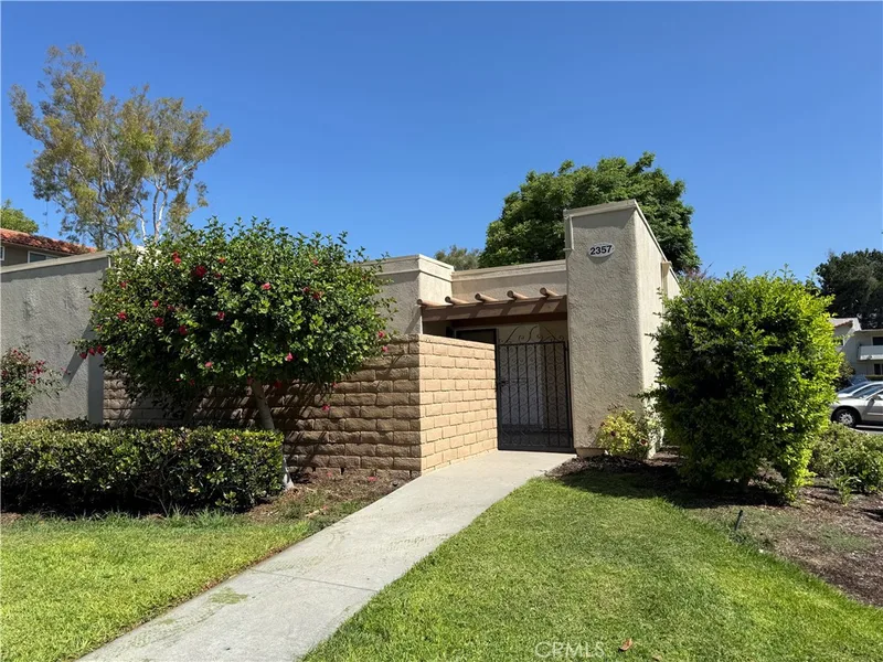 2357 Via Mariposa E D, Laguna Woods, CA 92637