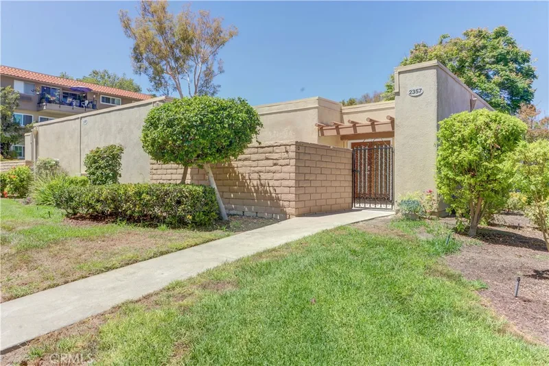 2357 Via Mariposa E D, Laguna Woods
