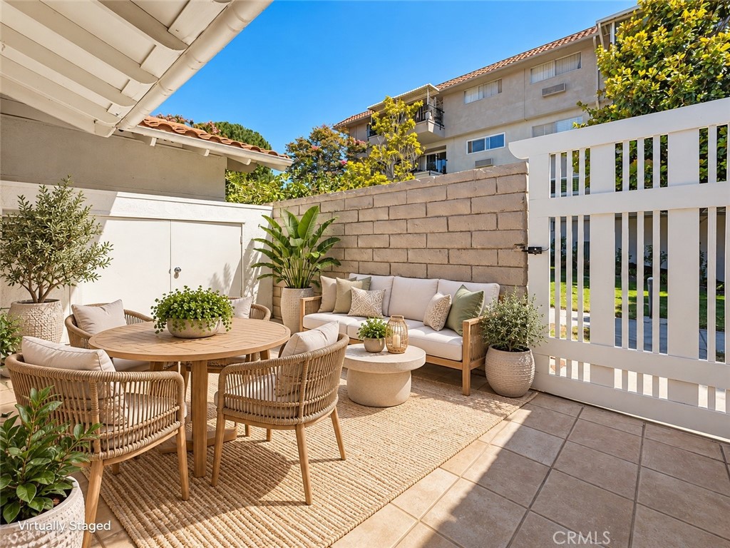 Virtually Staged - 2365 Via Mariposa East C, Laguna Woods CA 92637 - photo 5