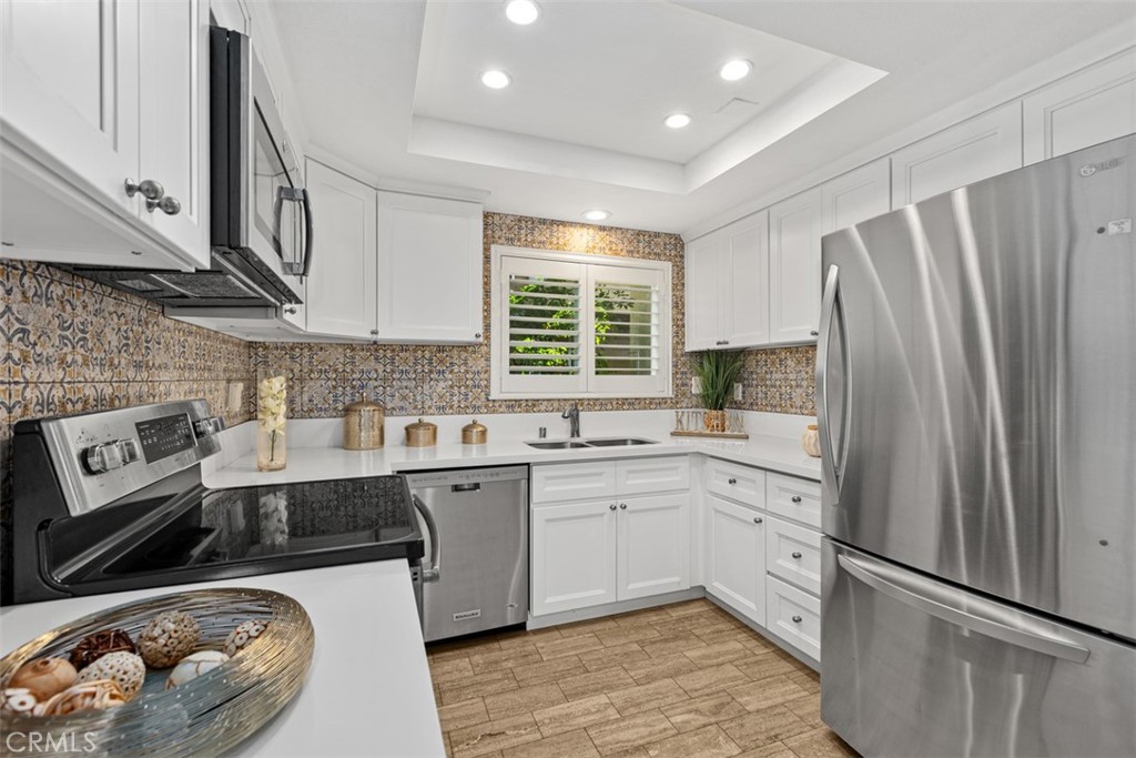 2390 Via Mariposa W 1H, Laguna Woods CA 92637 - photo 14