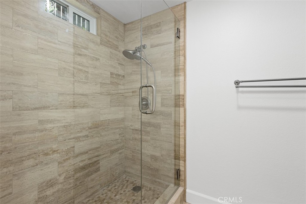 Primary Shower - 2390 Via Mariposa W 1H, Laguna Woods CA 92637 - photo 22