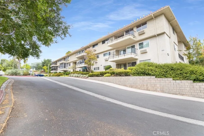 2391 Via Mariposa W 3E, Laguna Woods