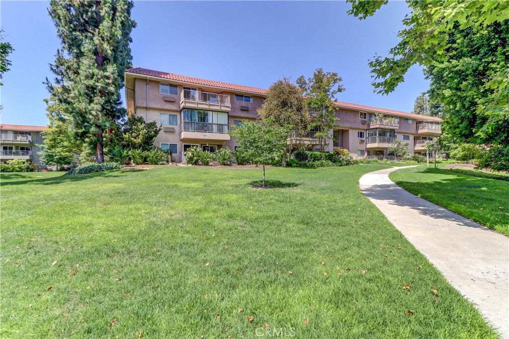 2396 W Via Mariposa W 3H, Laguna Woods CA 92637 - photo 1