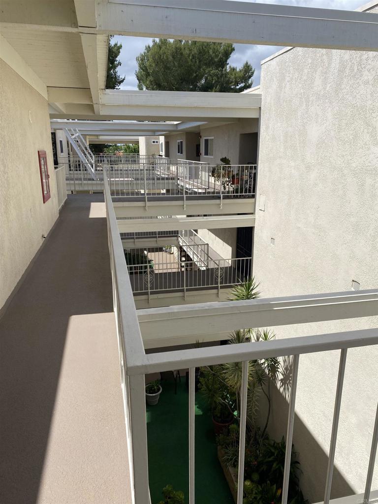 2397 Via Mariposa W #3A, Laguna Woods CA 92637 - photo 32