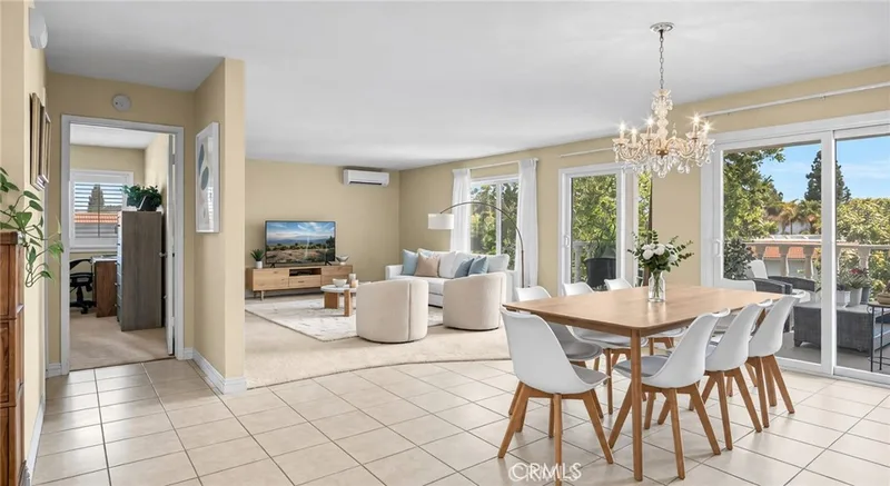 2401 Via Mariposa W 2A, Laguna Woods, CA 92637