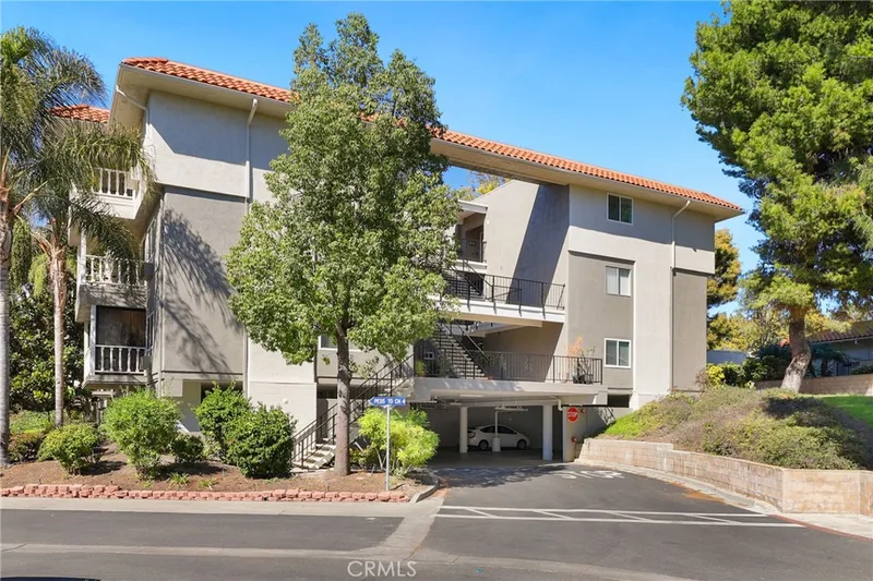 2402 Via Mariposa W 3A, Laguna Woods, CA 92637