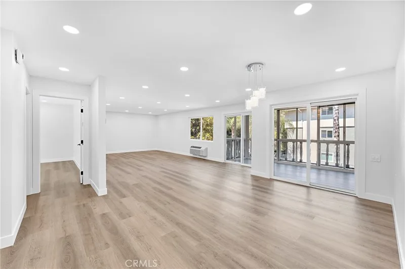 2405 Via Mariposa W Unit# 2C, Laguna Woods
