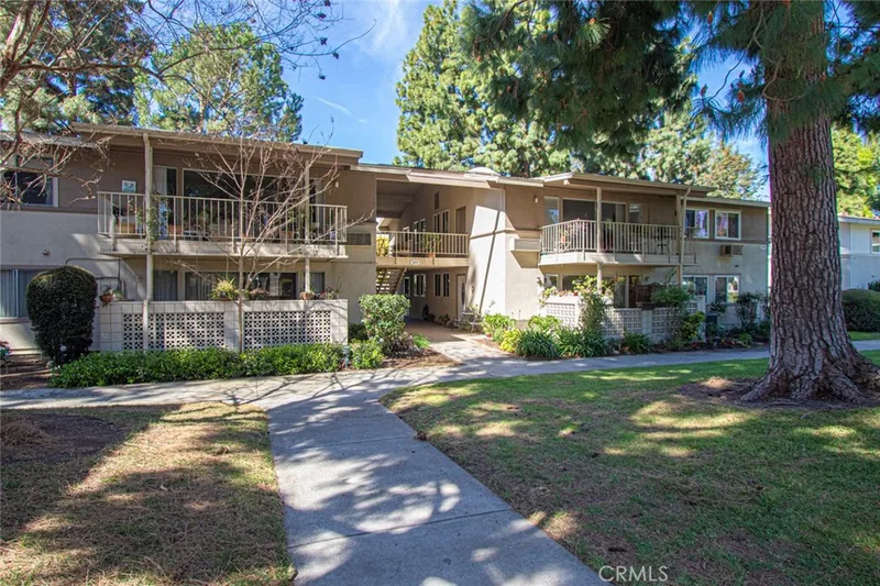 271 Avenida Sevilla O, Laguna Woods, CA 92637
