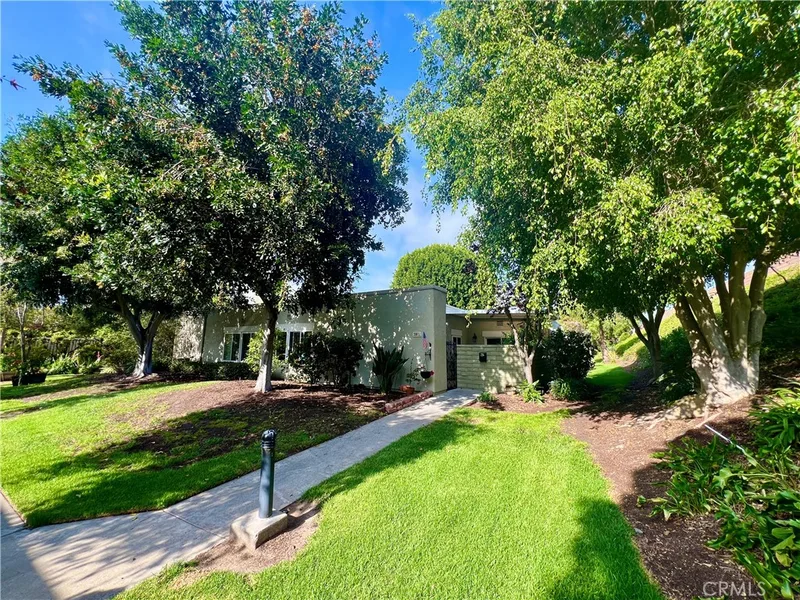 3001 Via Buena Vista C, Laguna Woods, CA 92637