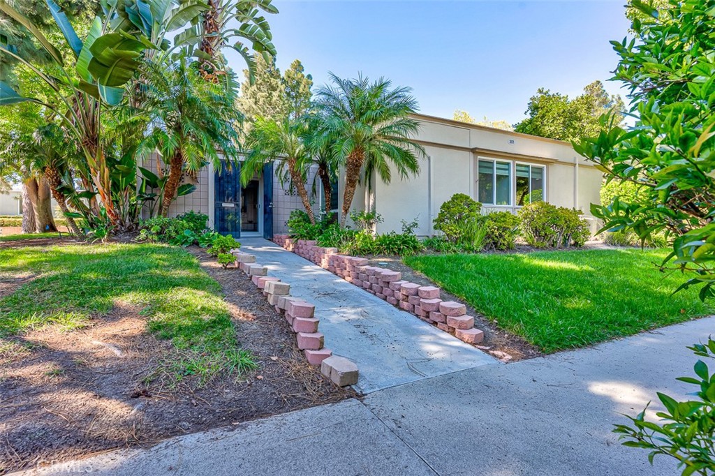 301 Avenida Sevilla D, Laguna Woods CA 92637 - photo 27