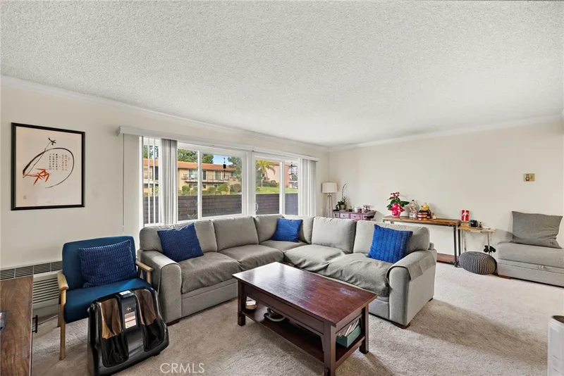 3019 Via Buena Vista B, Laguna Woods, CA 92637