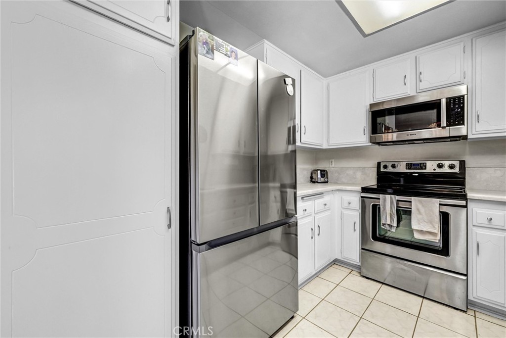 3050 Via Serena S B, Laguna Woods CA 92637 - photo 5