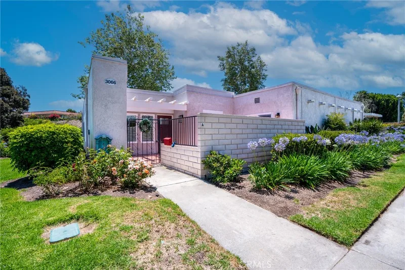 3066 Via Serena S A, Laguna Woods, CA 92637