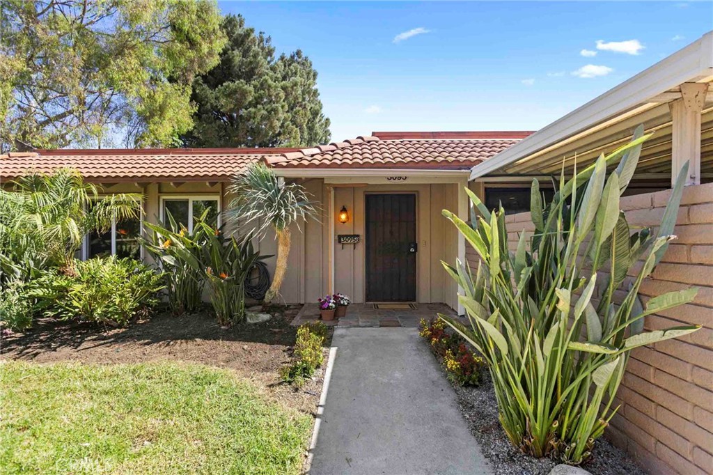 3095 N Via Serena B, Laguna Woods CA 92637 - photo 1