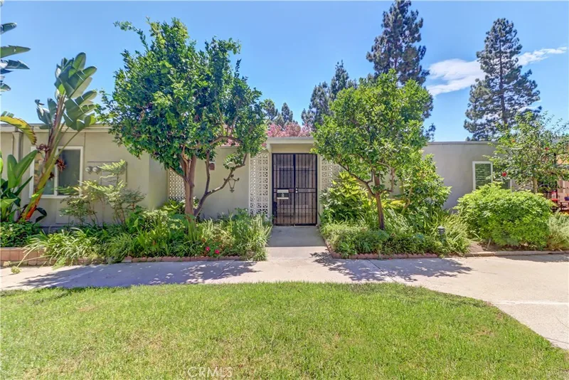 310 Avenida Castilla D, Laguna Woods