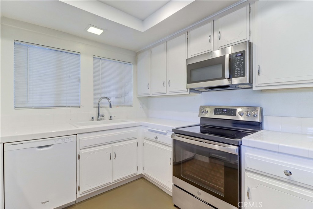 3125 Via Serena N A, Laguna Woods CA 92637 - photo 18