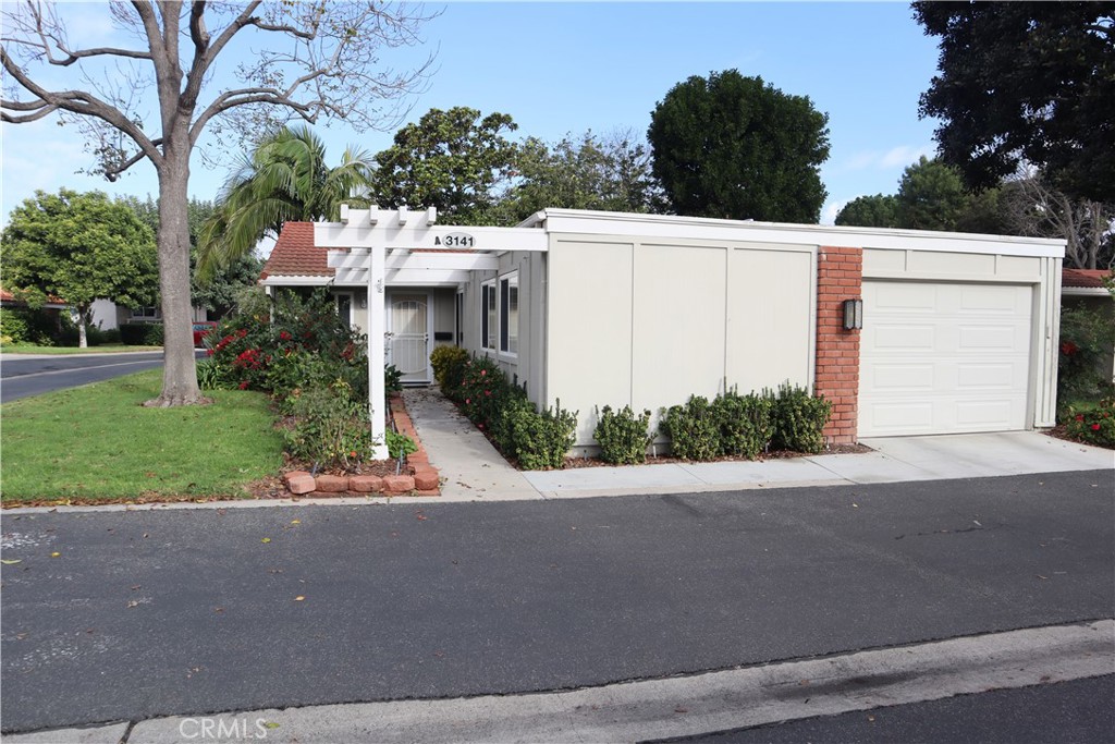 3141 Via A, Laguna Woods CA 92637 - photo 1