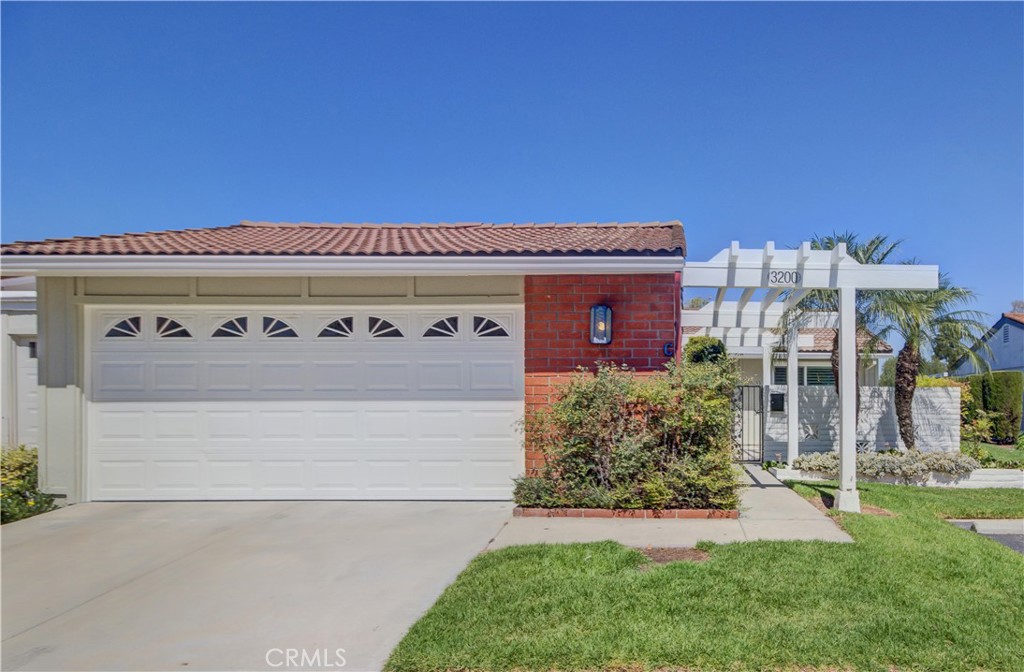 3200 Via Buena Vista #C, Laguna Woods CA 92637 - photo 1