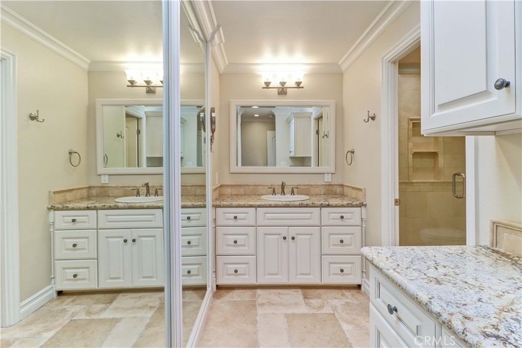 3215 Via Carrizo D, Laguna Woods CA 92637 - photo 26