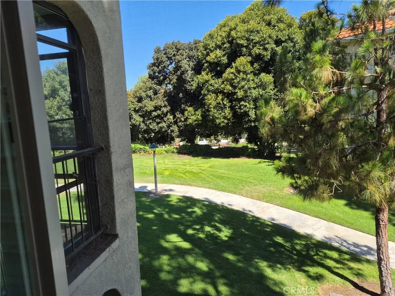 3244 San Amadeo 2H, Laguna Woods, CA 92637