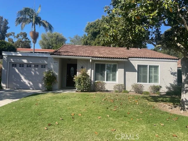 3256 San Amadeo A, Laguna Woods, CA 92637