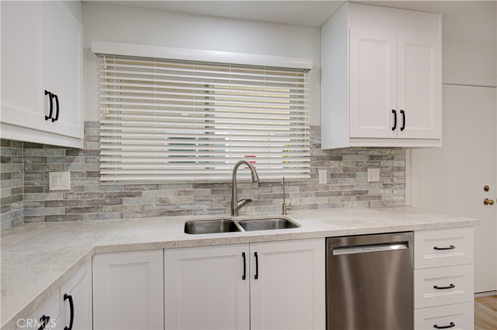 newer appliances - 3310 Via Carrizo Q, Laguna Woods CA 92637 - photo 15