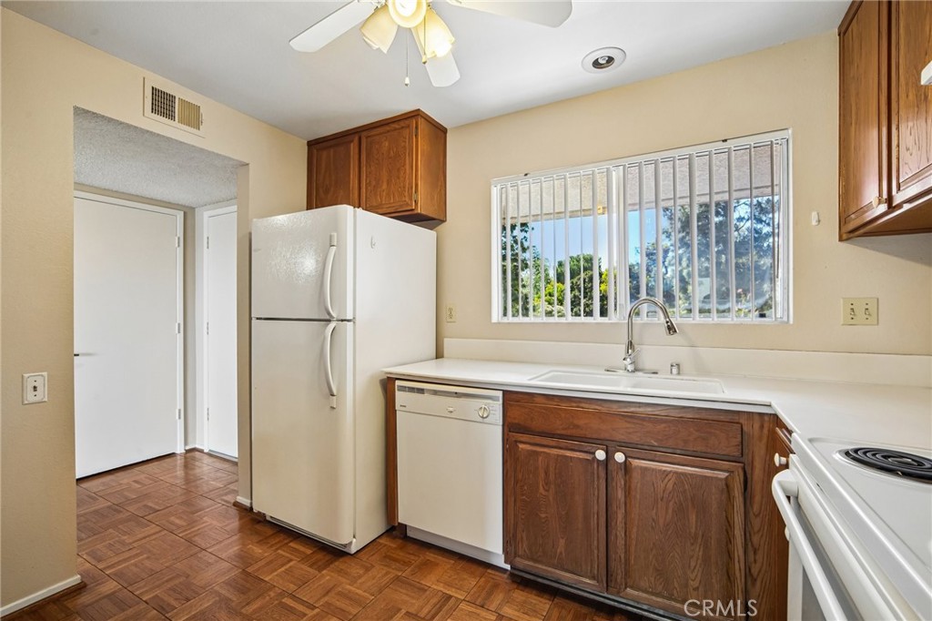 3337 Punta Alta 3C, Laguna Woods CA 92637 - photo 6