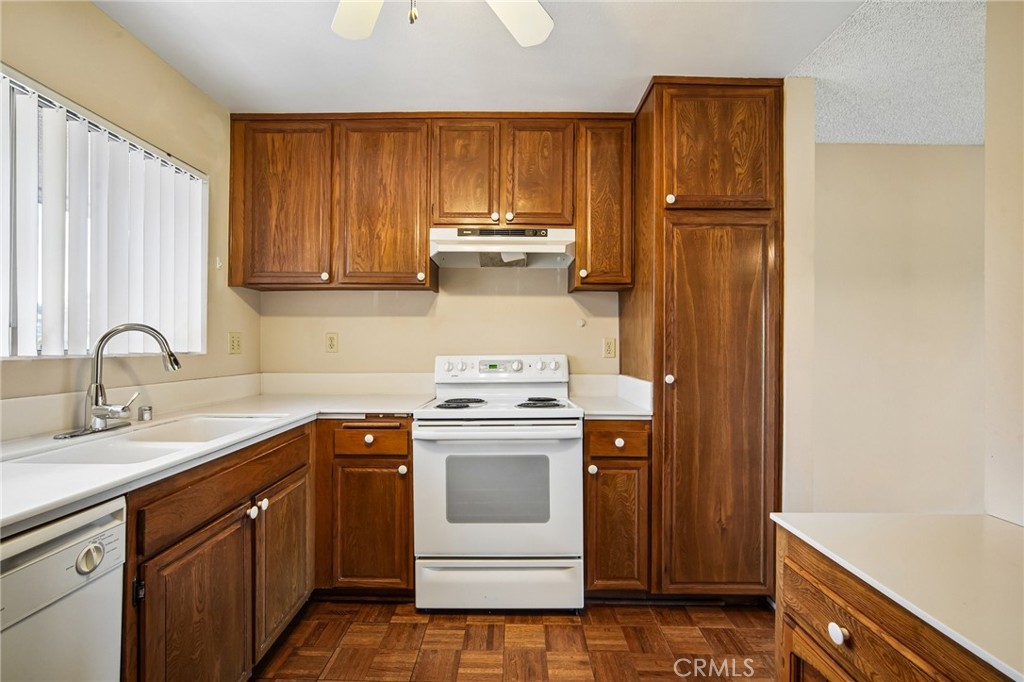 3337 Punta Alta 3C, Laguna Woods CA 92637 - photo 9