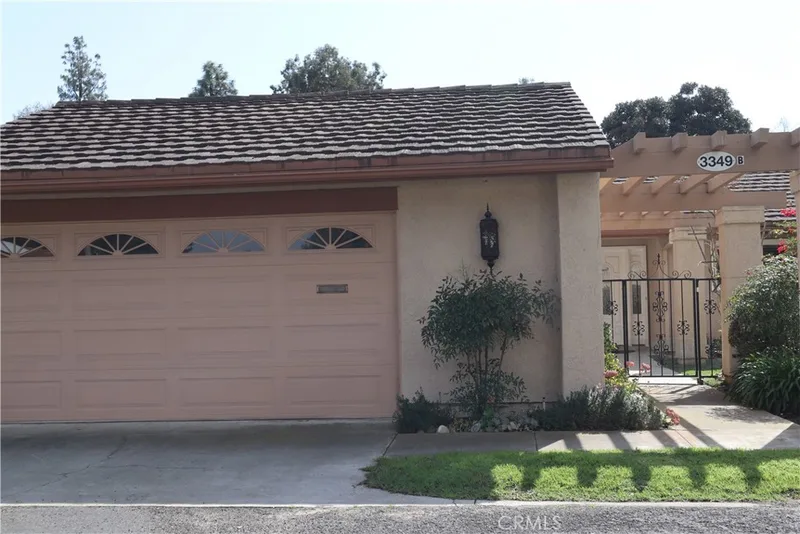 3349 Bahia Blanca E B, Laguna Woods, CA 92637
