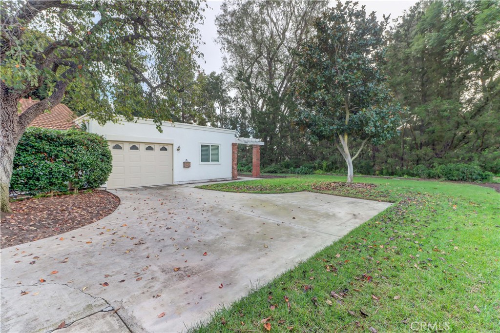3352 Bahia Blanca E B, Laguna Woods CA 92637 - photo 1