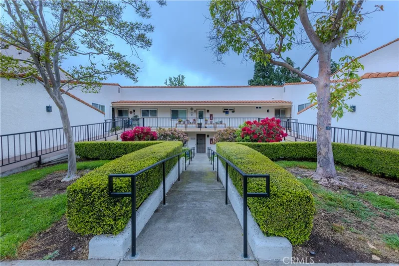 3379 Punta Alta B, Laguna Woods, CA 92637